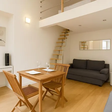 Appartement Duplex Place Rossetti *