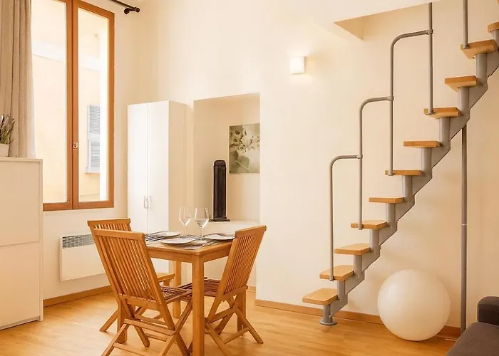Duplex Place Rossetti Apartmán