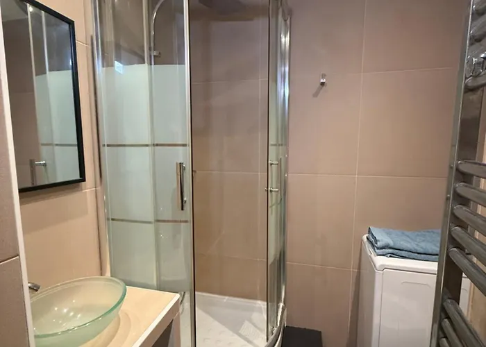 Duplex Place Rossetti 아파트