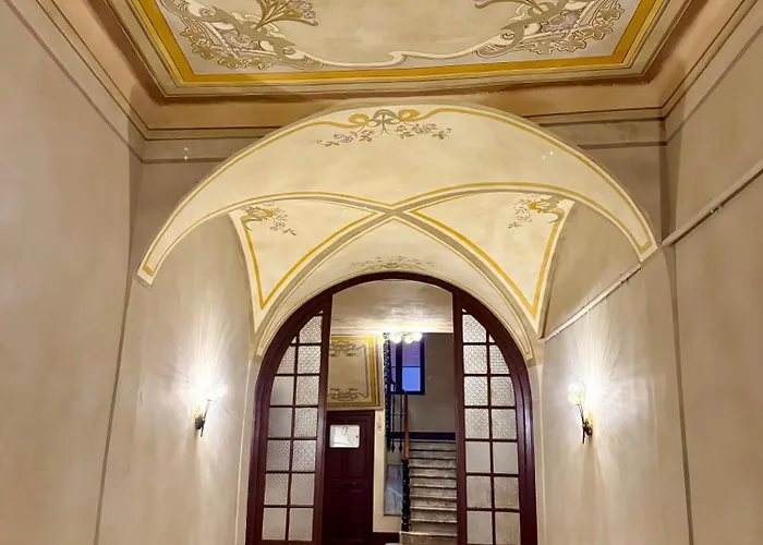 Duplex Place Rossetti